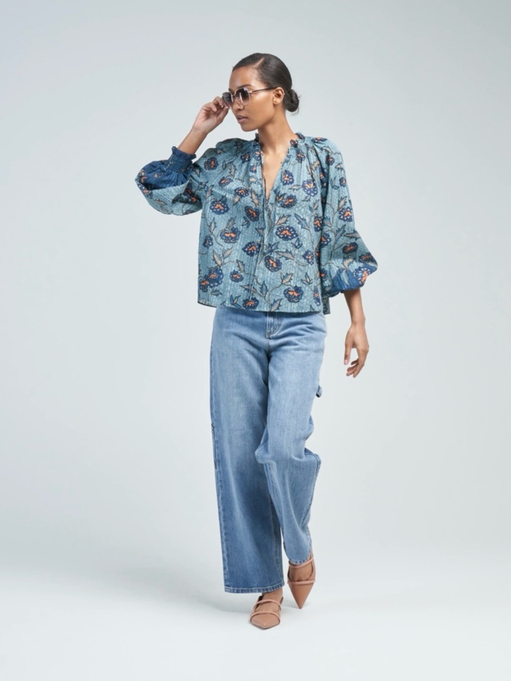 Ulla Johnson Kaitlyn Blouse in Cornflower Blue. Size 6 EUC